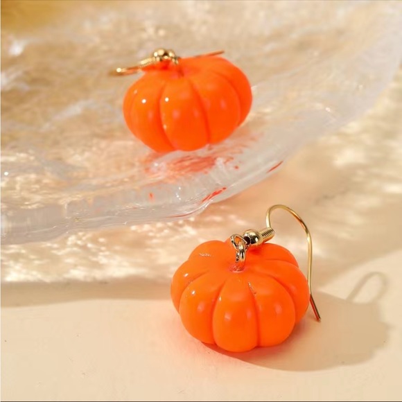 Pumpkin Earrings - Picture 2 of 5